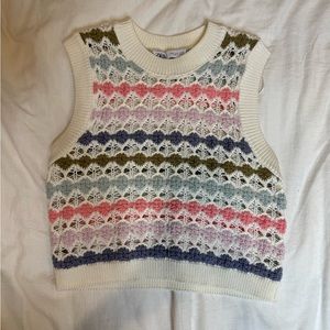 Zara Sweater Vest Size Medium